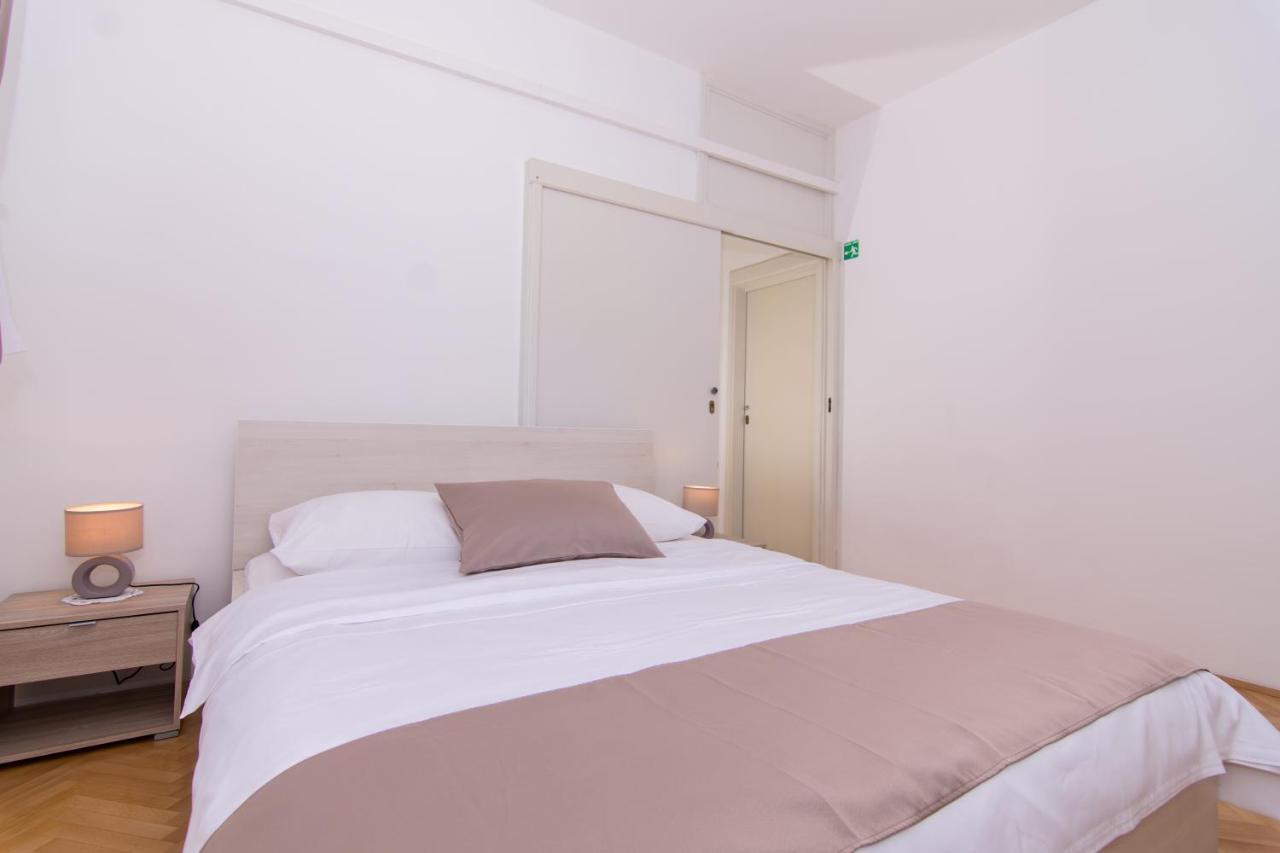 Apartmani Mlacic Donji Okrug  Екстериор снимка