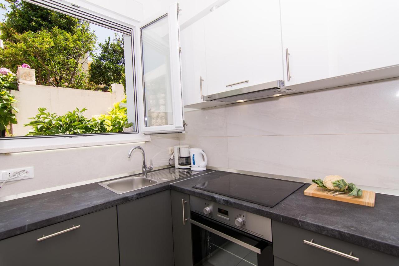 Apartmani Mlacic Donji Okrug  Екстериор снимка