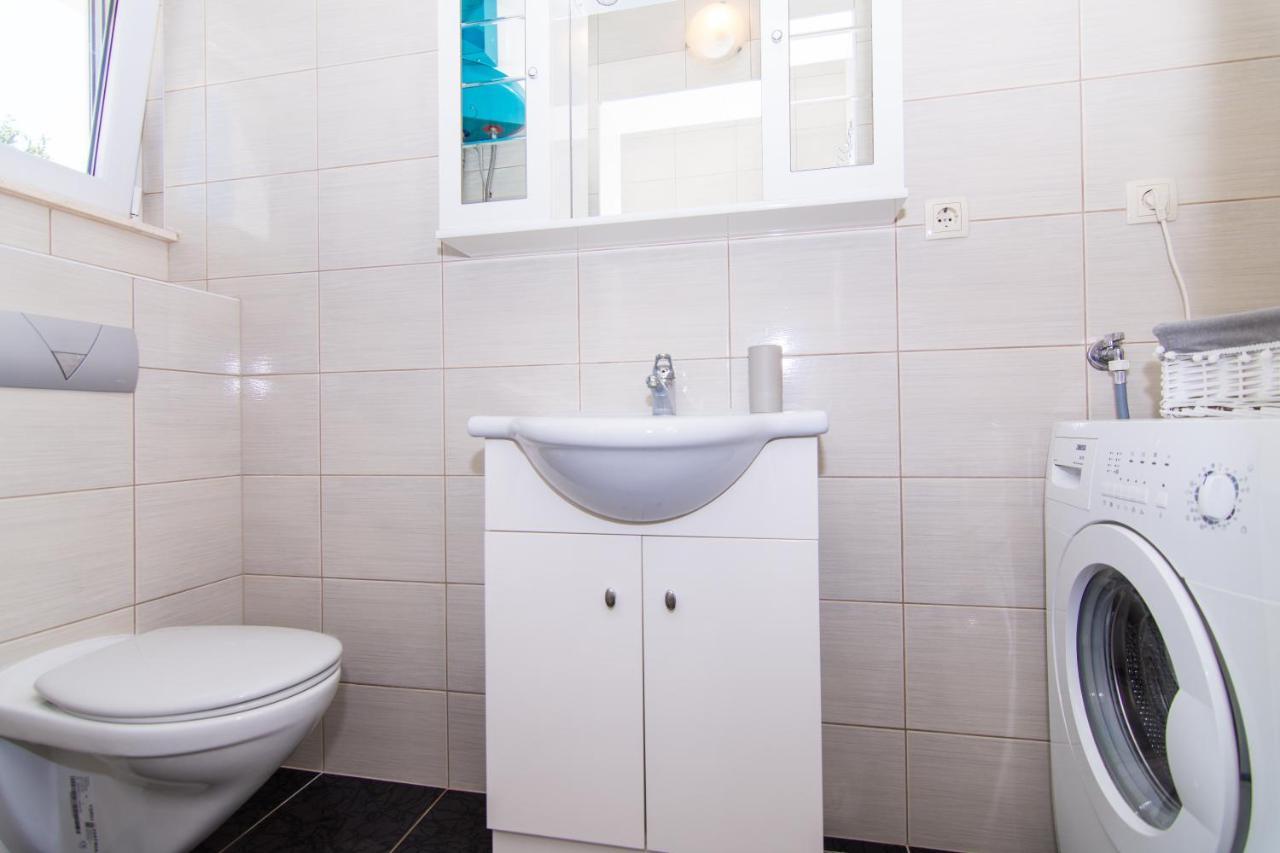 Apartmani Mlacic Donji Okrug  Екстериор снимка